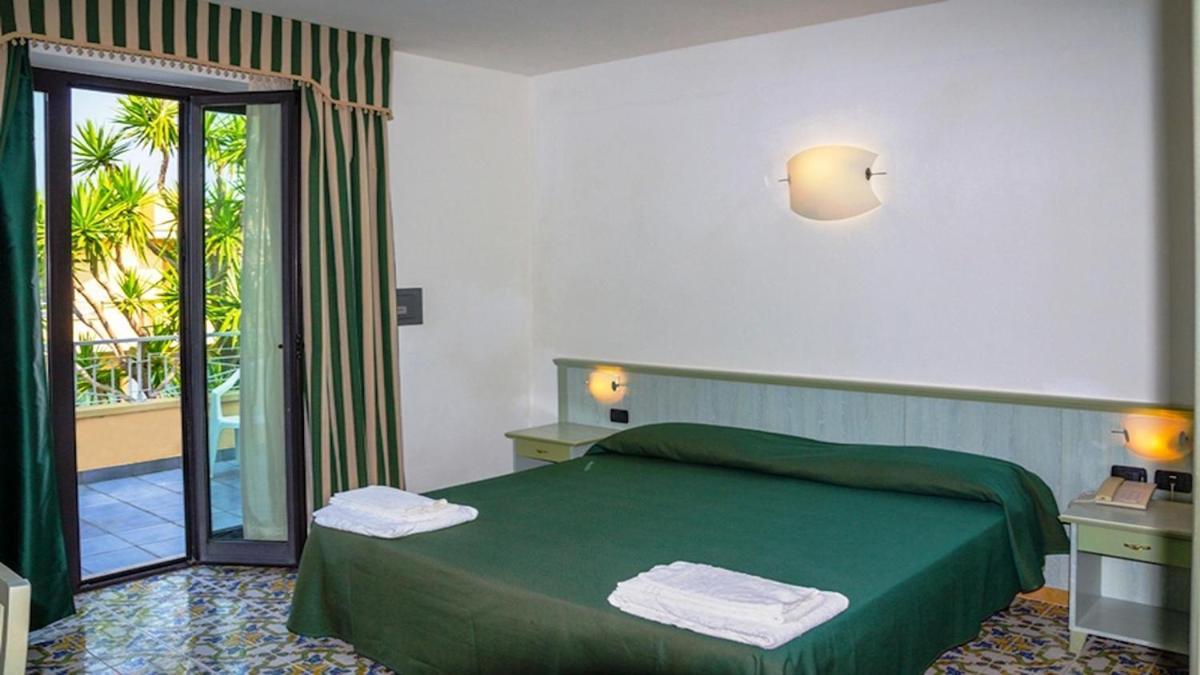 Nettuno Hotel Palace Бельведере-Мариттимо Экстерьер фото
