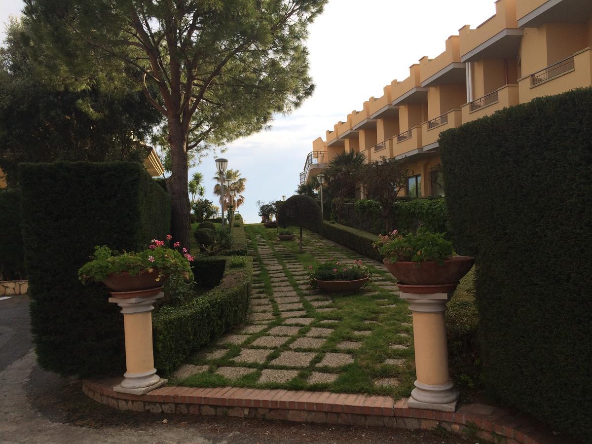 Nettuno Hotel Palace Бельведере-Мариттимо Экстерьер фото